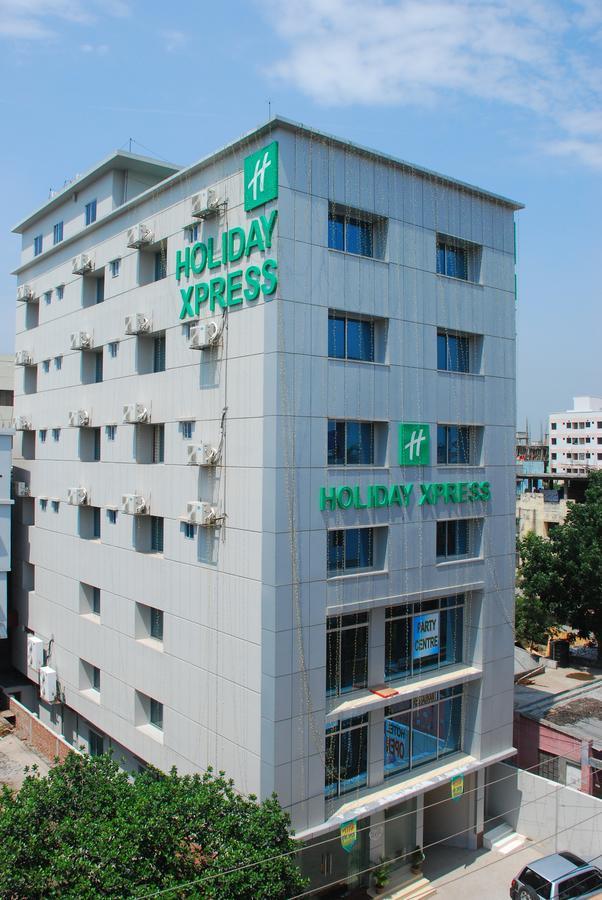 Holiday Xpress Dhaka Extérieur photo