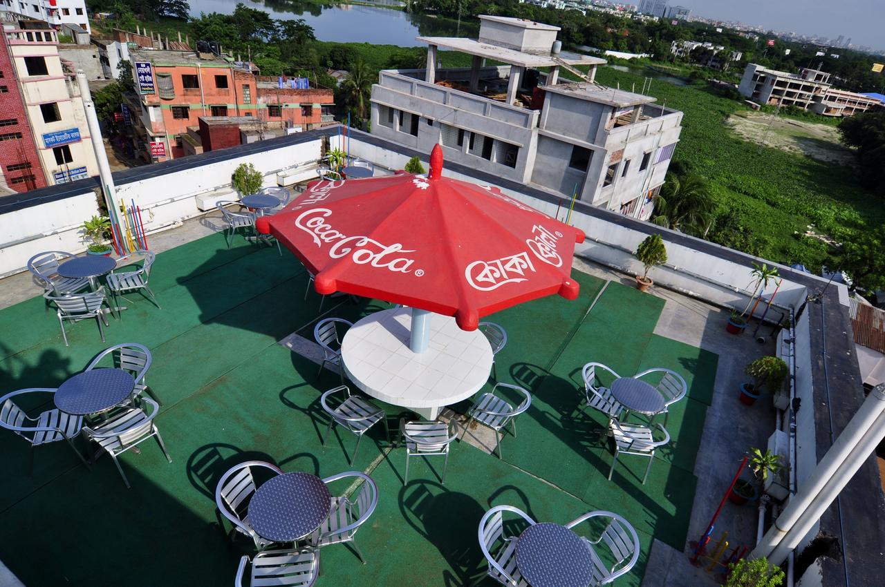 Holiday Xpress Dhaka Extérieur photo