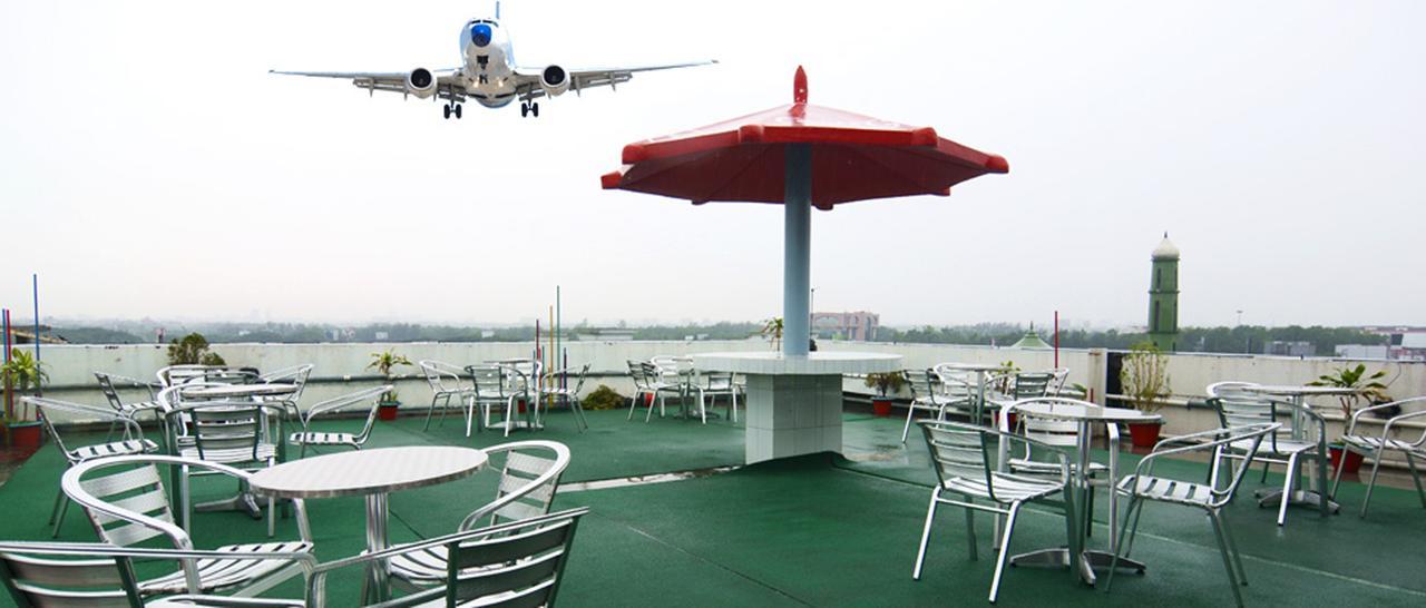 Holiday Xpress Dhaka Extérieur photo